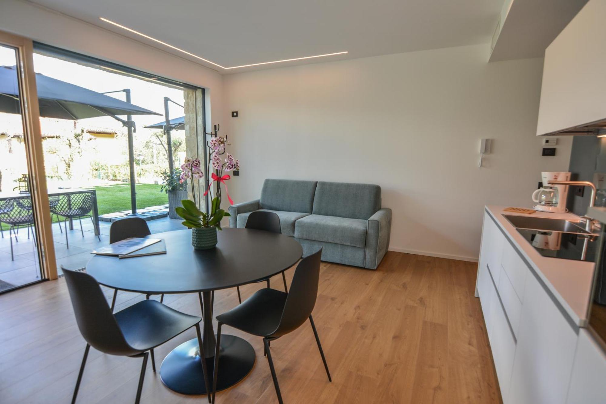 Olivo Luxury Apartments Malcesine Exterior photo