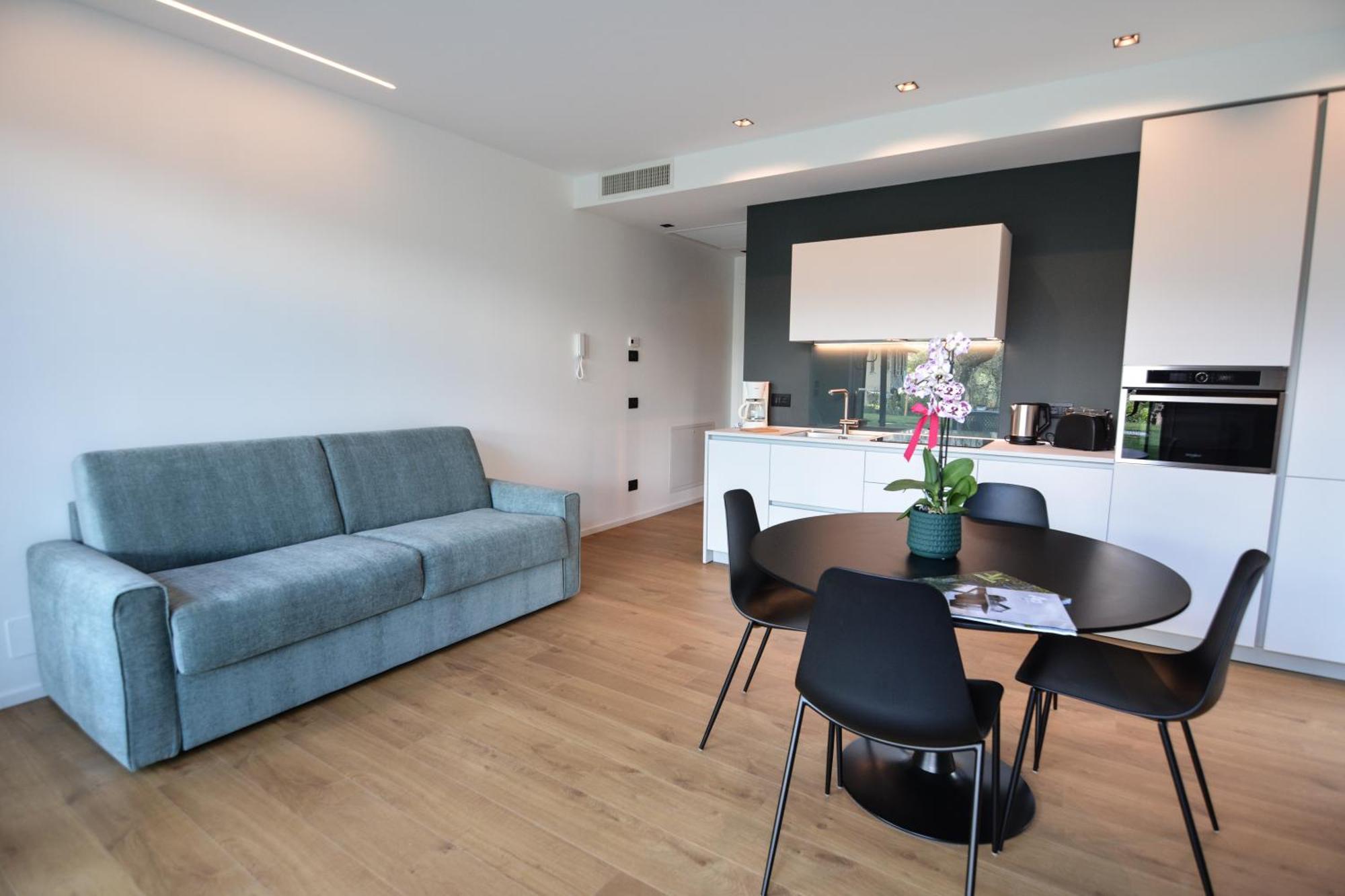 Olivo Luxury Apartments Malcesine Exterior photo