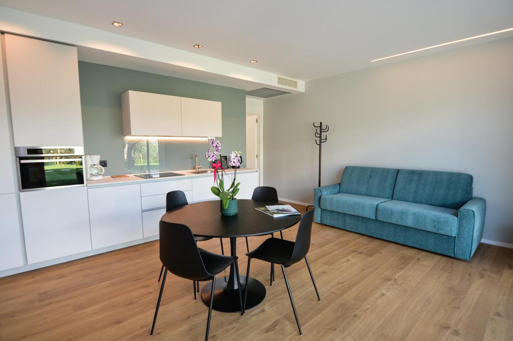 Olivo Luxury Apartments Malcesine Exterior photo
